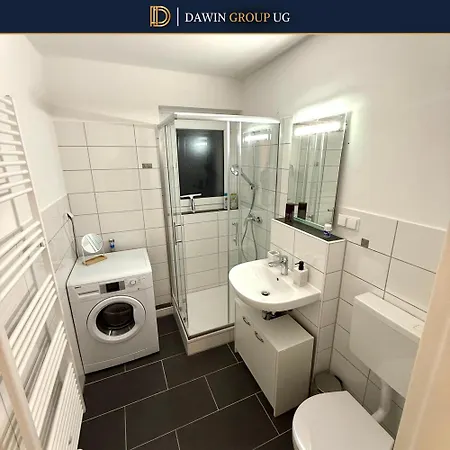 Modern In Hanover- Dawin Group Ug * ハノーファー